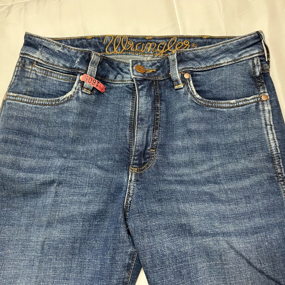 Wrangler High Rise Trousers